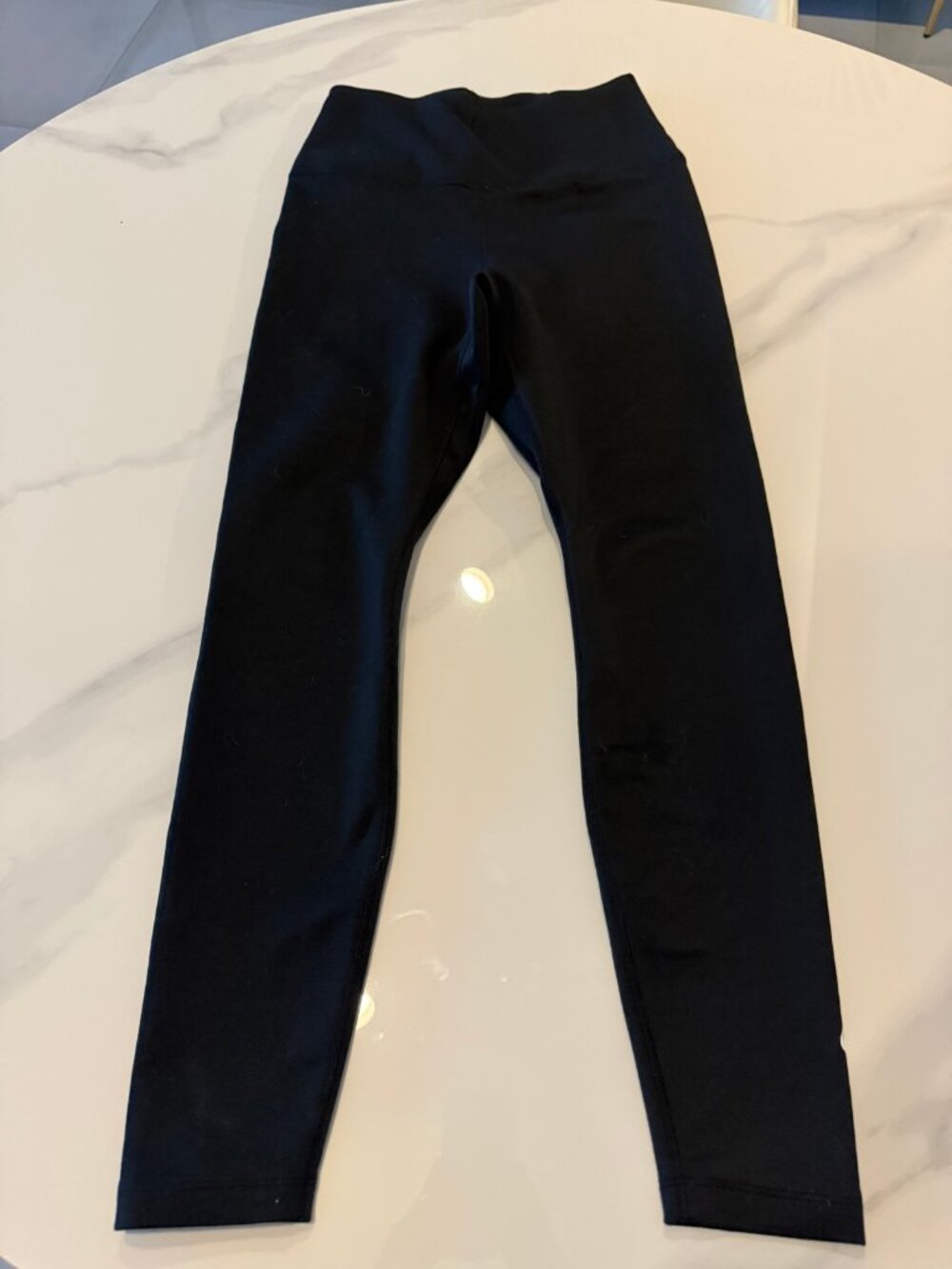 Nike Therma-FIT Black High-Waisted Athletic Leggings, Size S